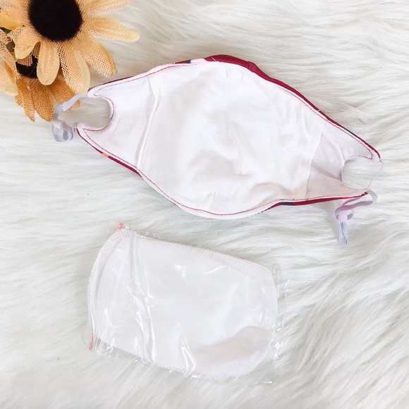 NEW‼️RED FACE MASK 5 air filters- mask - Picture 2 of 2